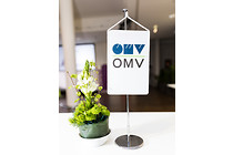 MMF_hr lounge_OMV-005.jpg